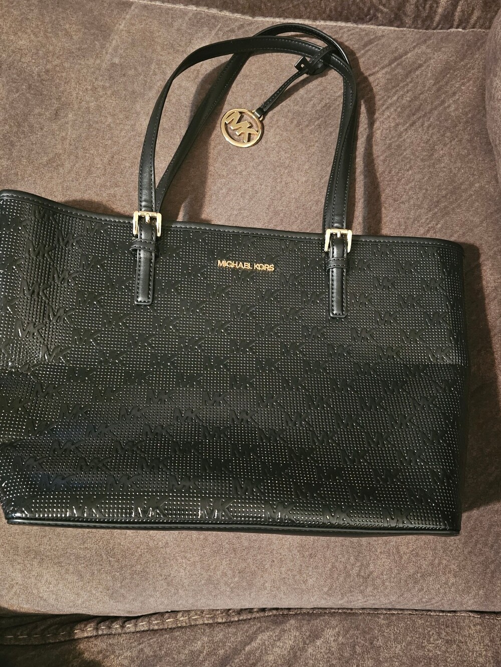 Michael Kors - Picture 2 of 16